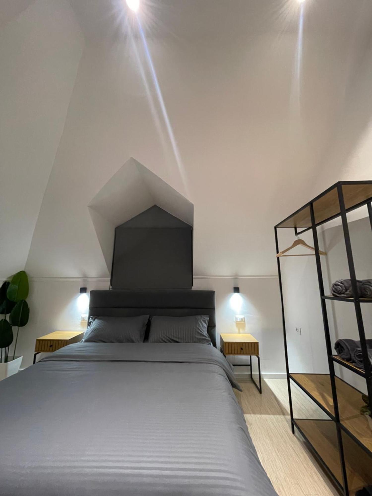 Pog Apartment *