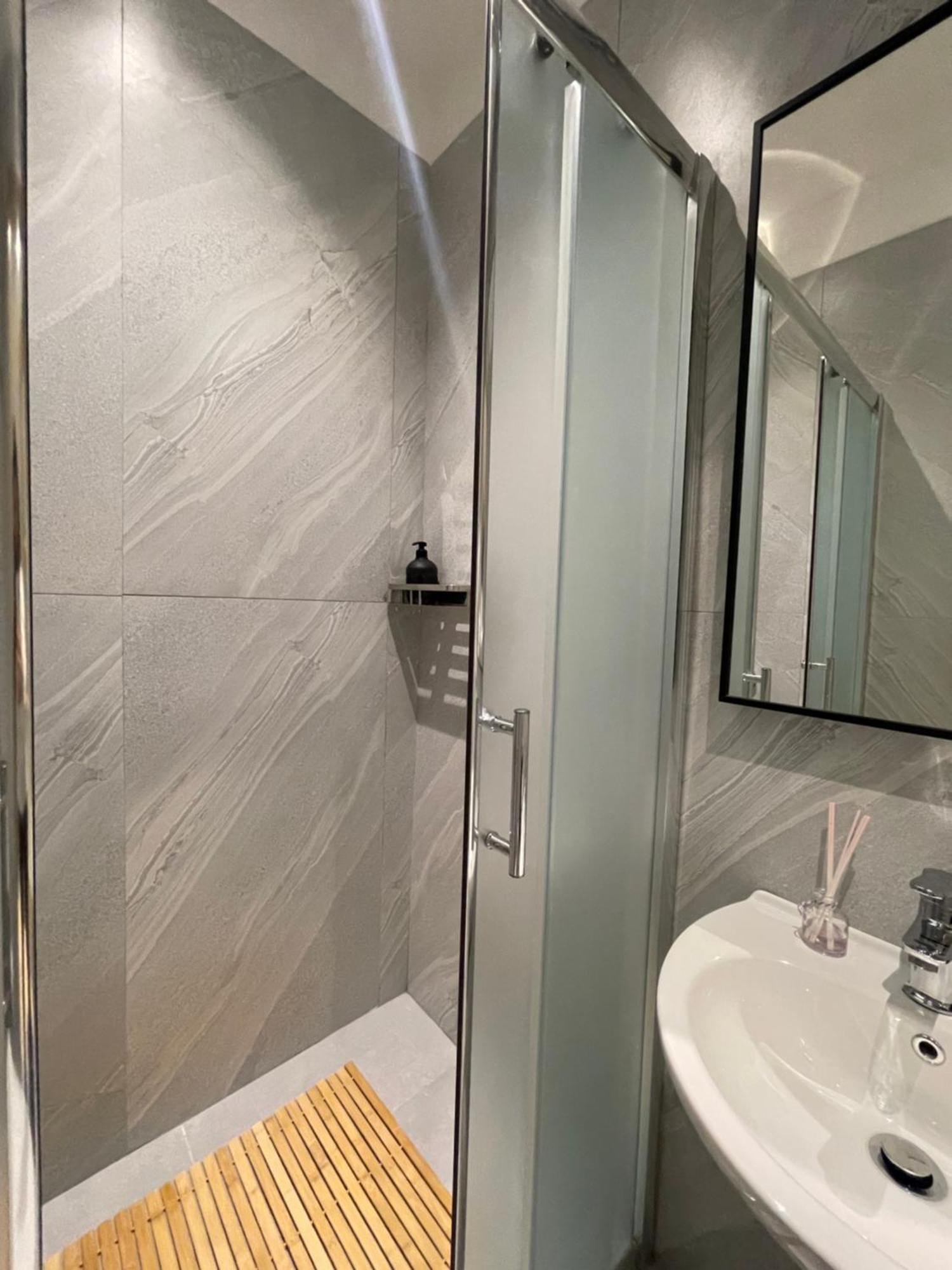 Pog Apartment *